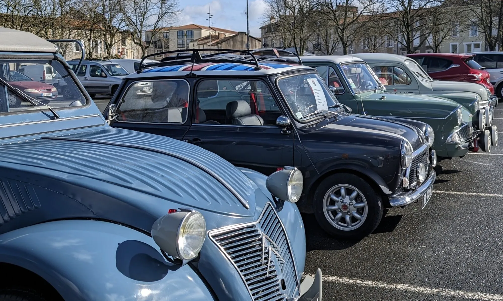 Rassemblement de véhicules anciens