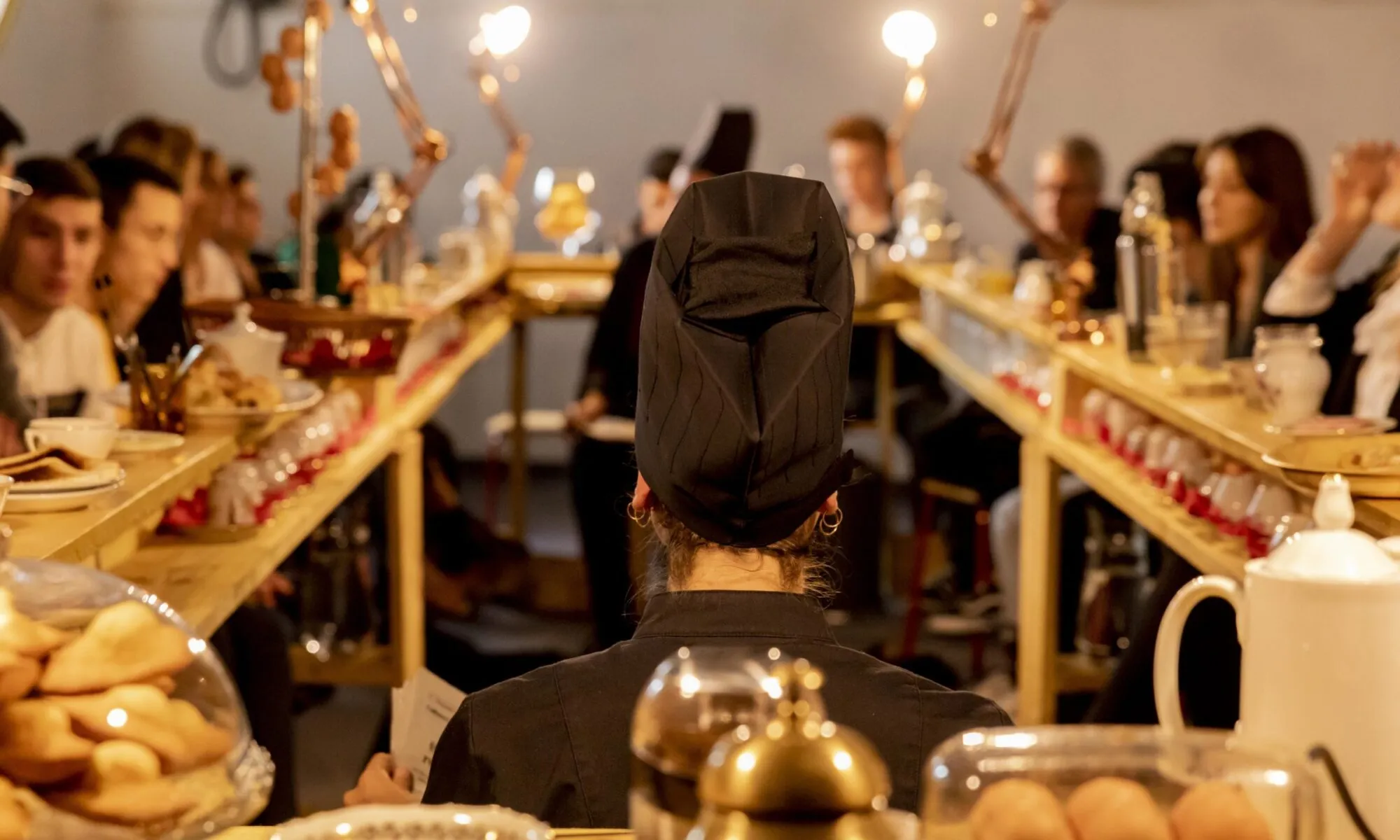 "LE PETIT-DÉJEUNER" COMPAGNIE DEREZO