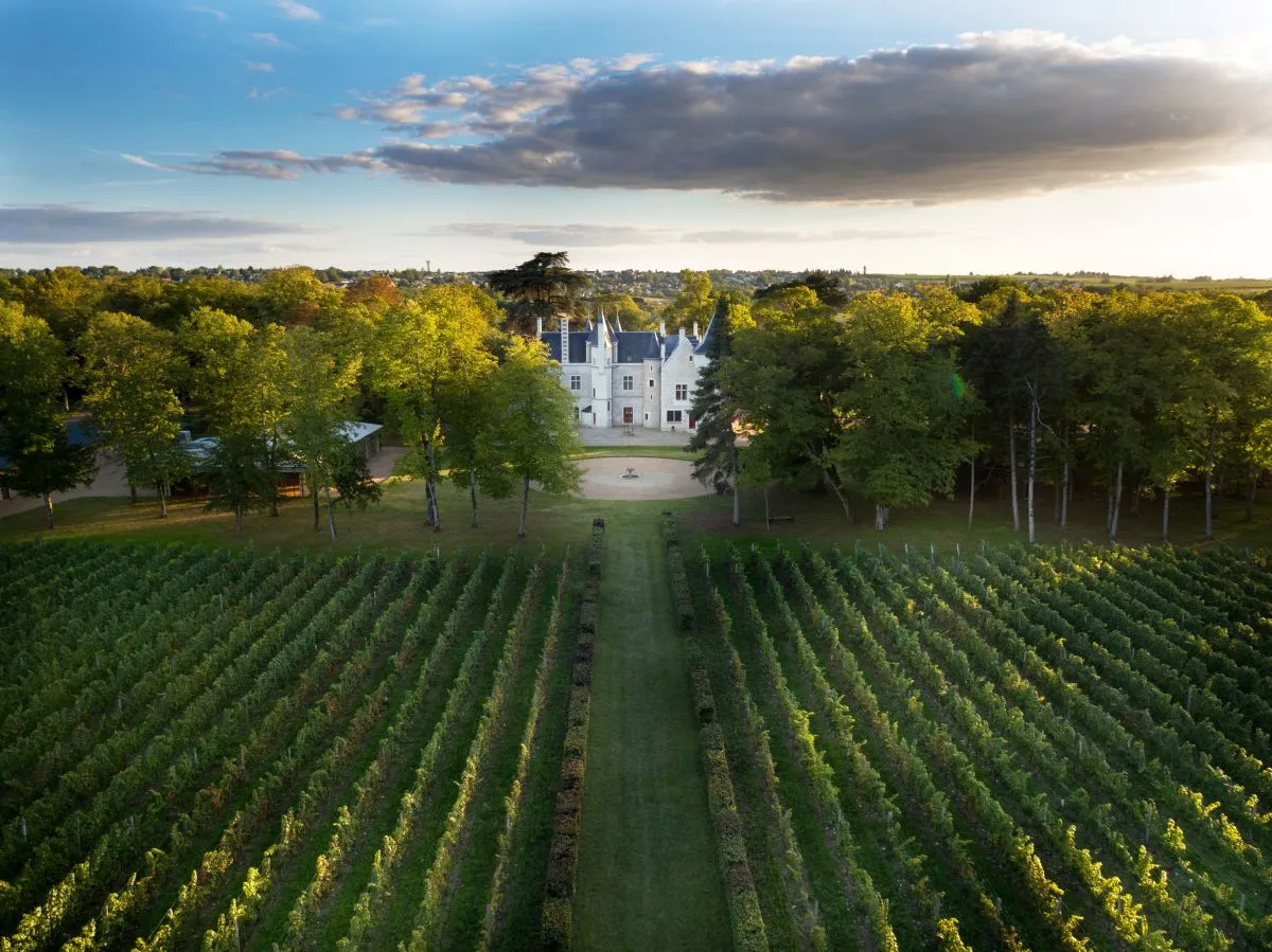 Le Fascinant Week-End au Château de La Grille Ils se mettent en 4 pour nos 5 vins Dans l'oeil de Frère Jean