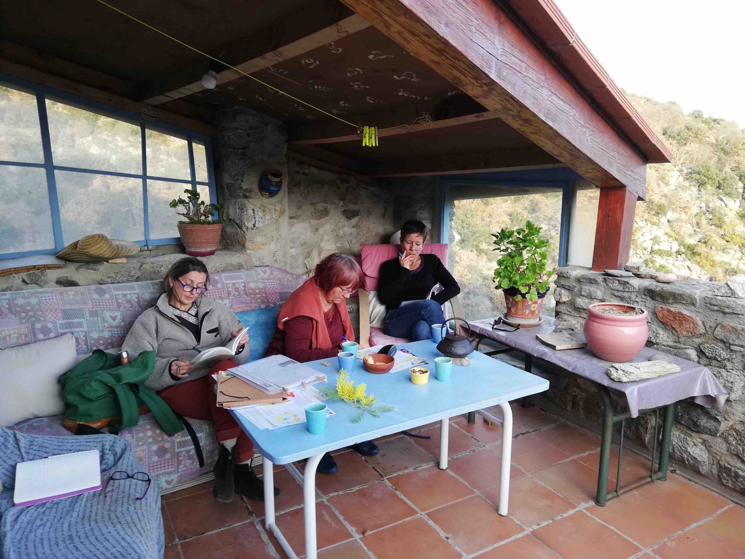 ATELIER D'ÉCRITURE "ÇA S'ACHÈTE OU ÇA NE S'ACHÈTE PAS ?" À EUS