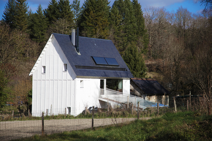 Visite d'une maison belvédère rénovée écologiquement Habitation particulière Langeais