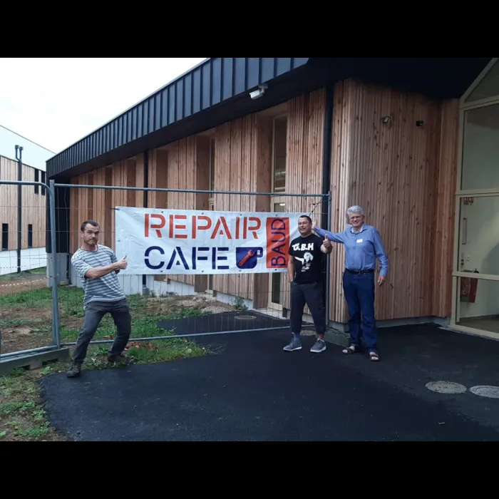 Atelier réparation au Repair Café La Passerelle La Passerelle Baud