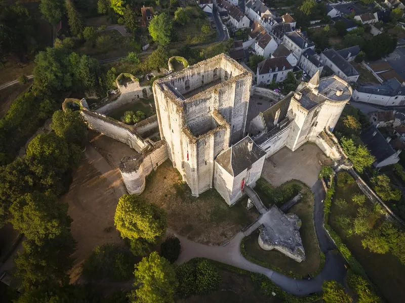 Enquête au Donjon