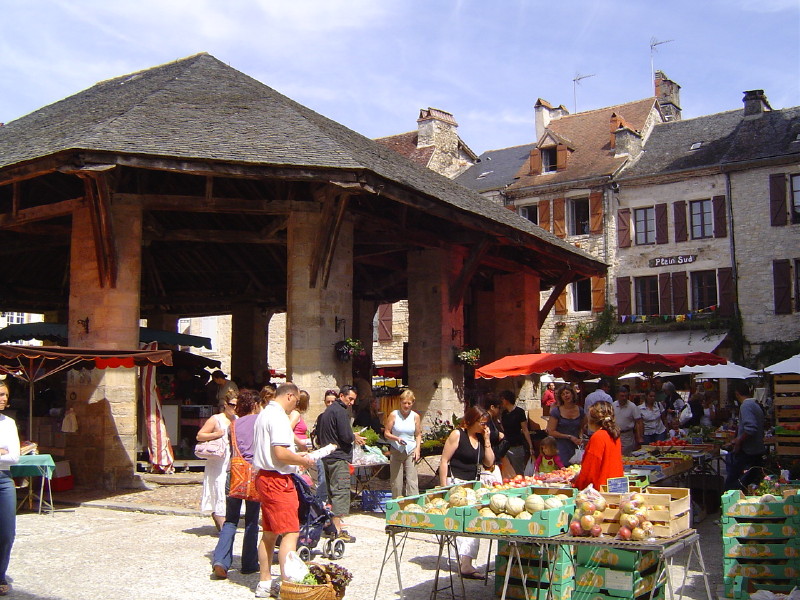 Marché à Martel