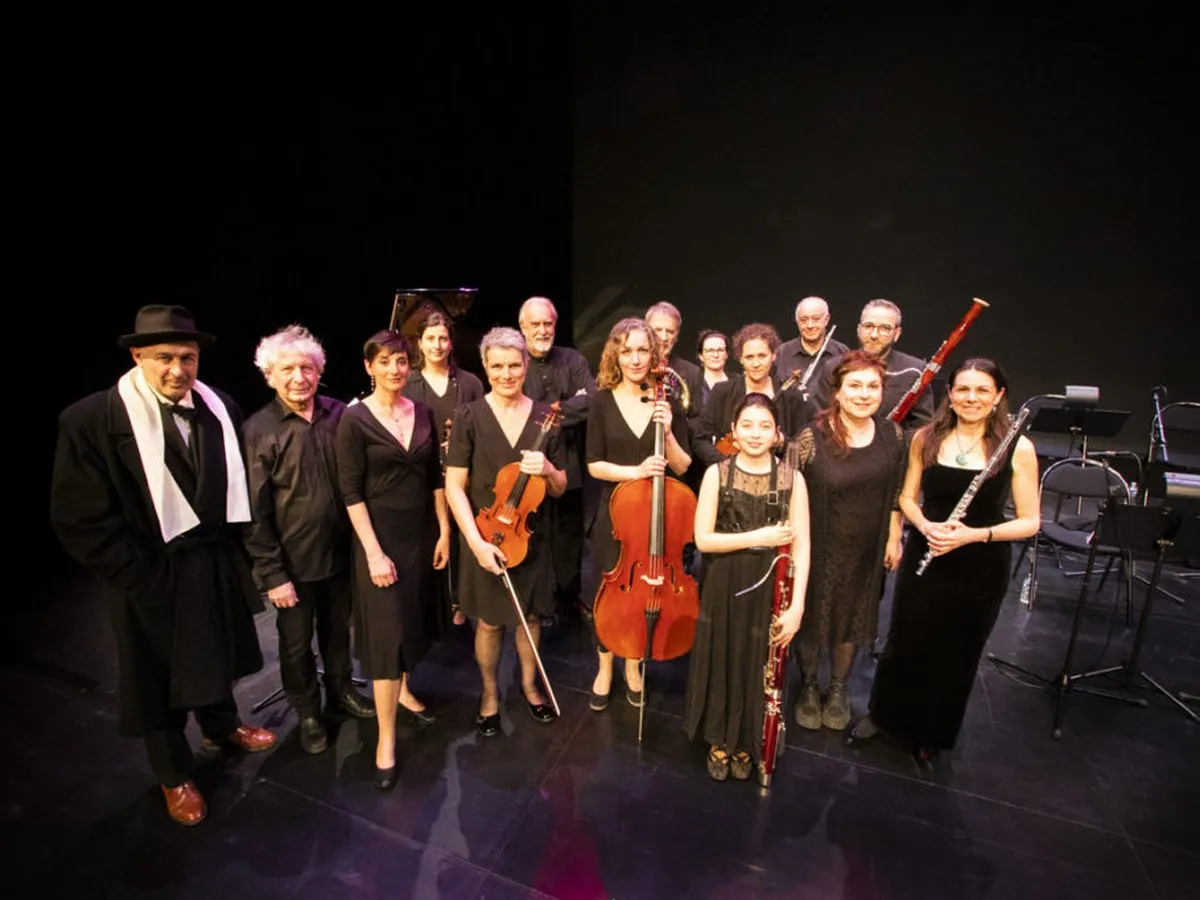 TROUBADOURS ART ENSEMBLE PÊCHEURS D'ÉTOILES