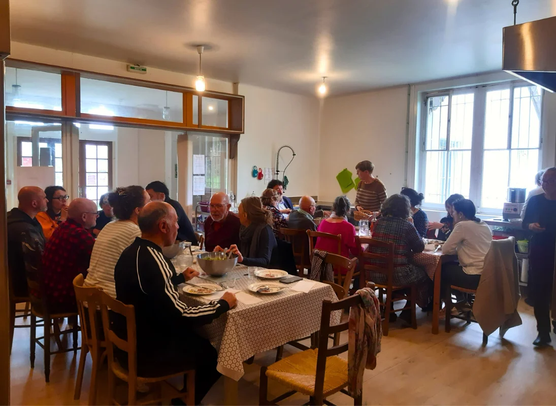 La Cantine Venir manger en mode resto