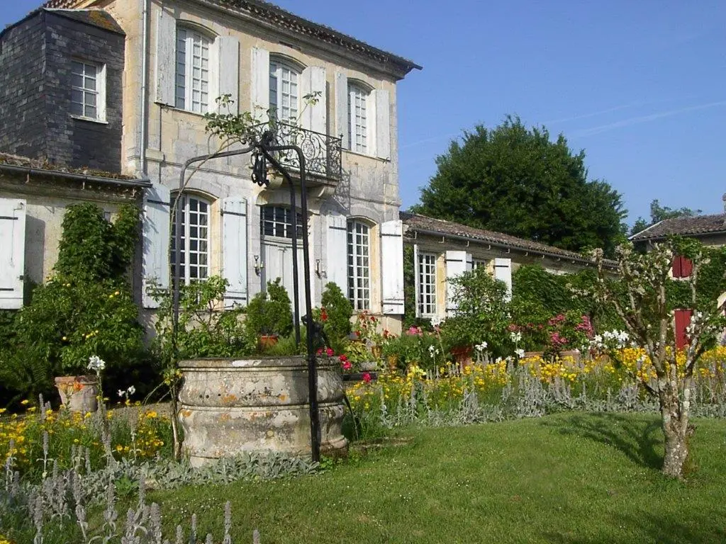 Conférences au Château de Mongenan L’affaire Claustre