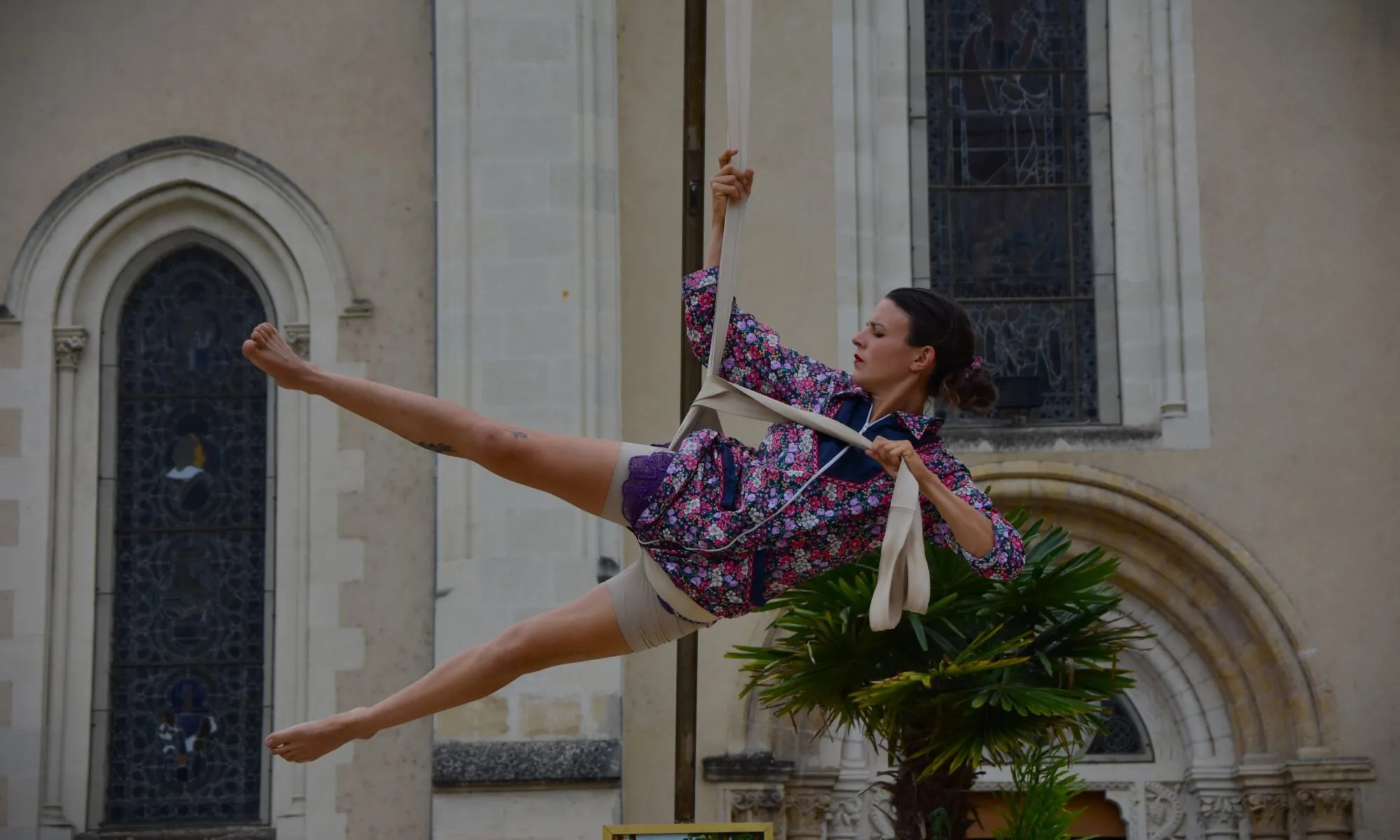 Agora Pôle National Cirque Nôt Pièce / La Volière de Velours