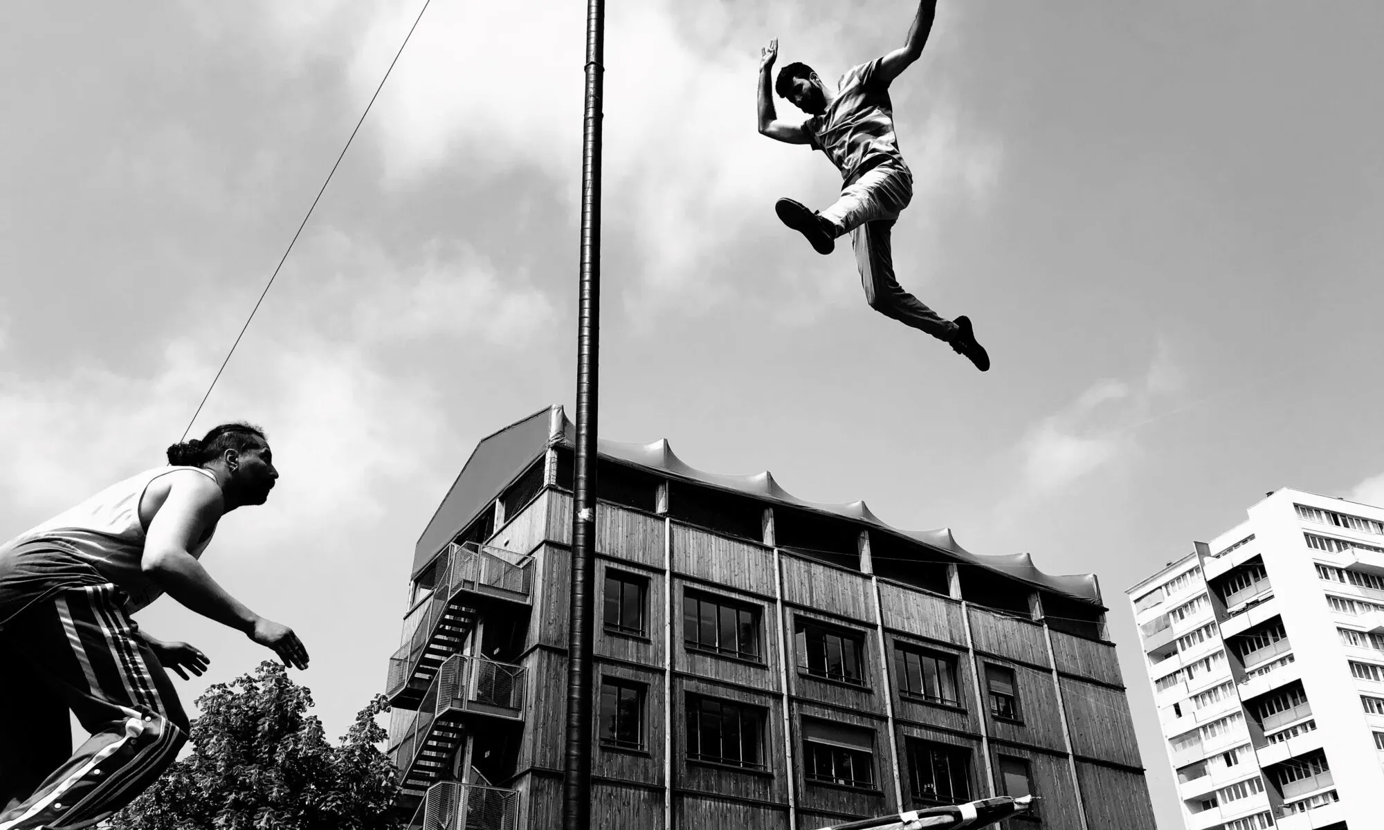 Agora Pôle National Cirque ZE3MA / La Zenqa Production