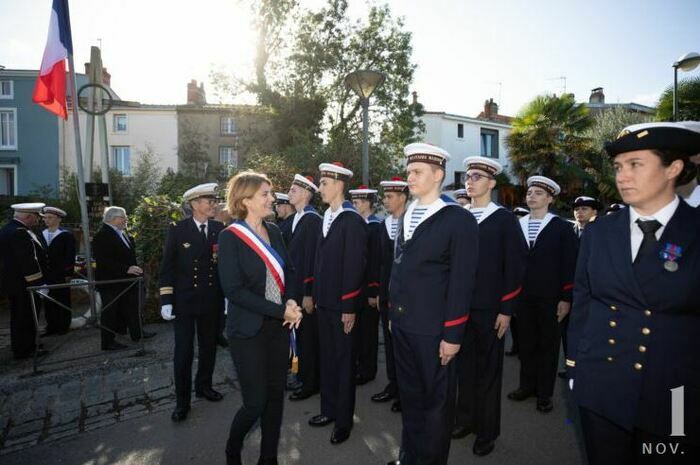 Cérémonie du souvenir des marins disparus Place Levoyer