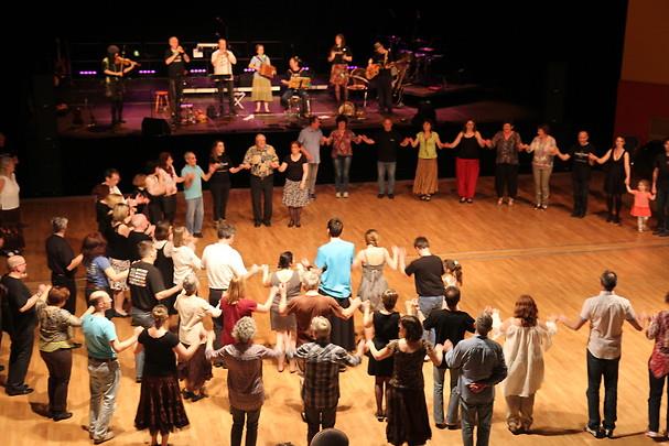 FESTIVAL MIR REDDE PLATT STAGE DE DANSE ET BAL FOLK