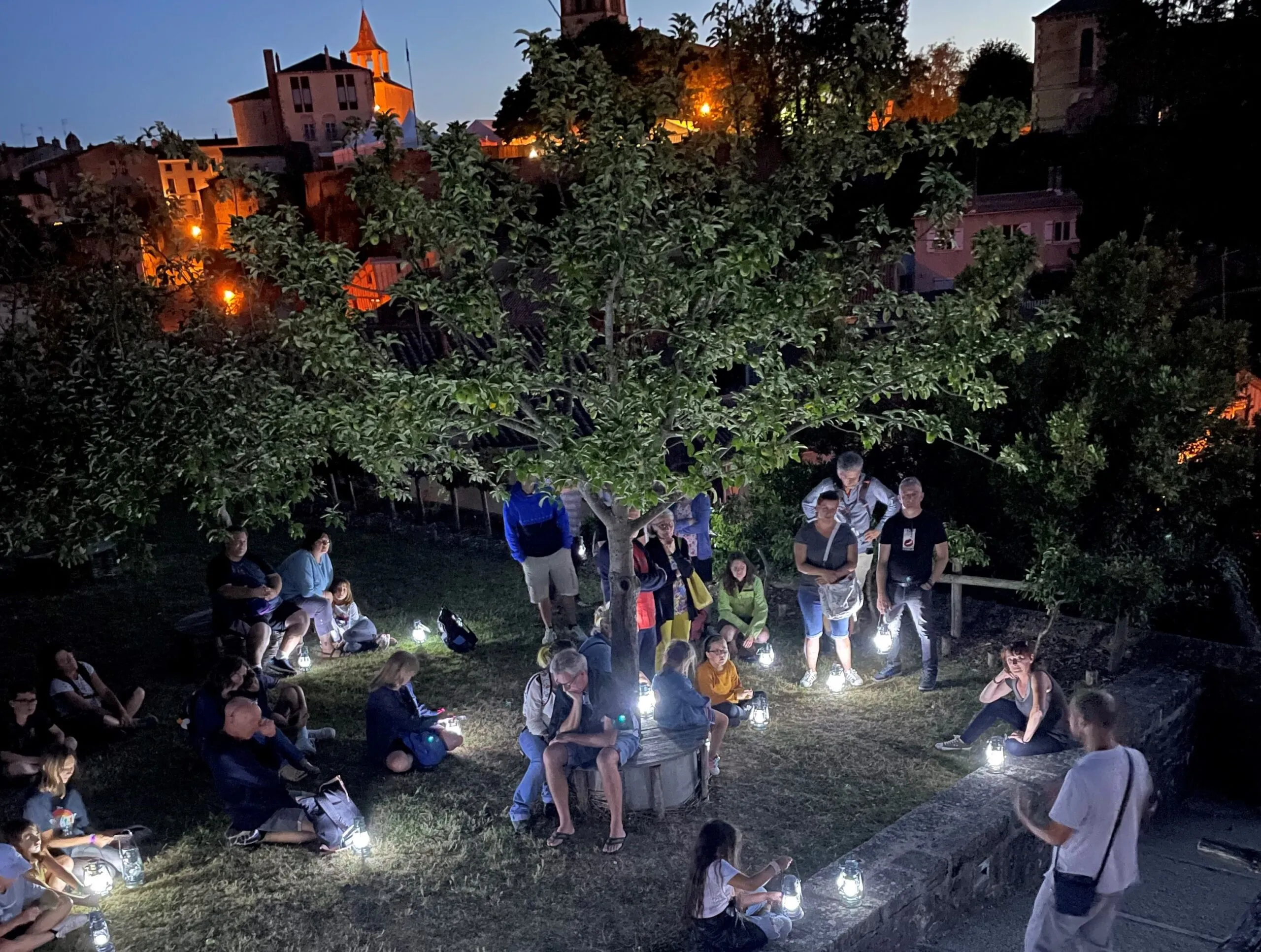 Visite nocturne à la lanterne Parthenay