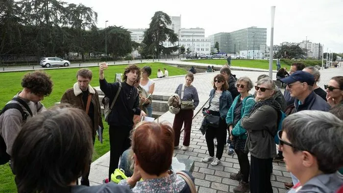 Participez à la balade sensorielle "nature en ville" sur les futurs de l'Hôtel-Dieu nantais Centre Hospitalier Universitaire de Nantes Nantes