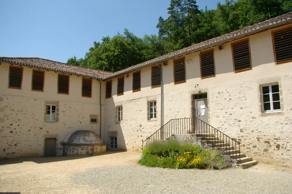 Atelier Monstres marbrés au Moulin du Got