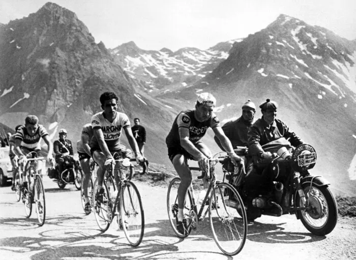 Soirée « Le cyclisme dans les années 1960 : Retour sur une décennie légendaire ! » Maison natale Charles de Gaulle Lille