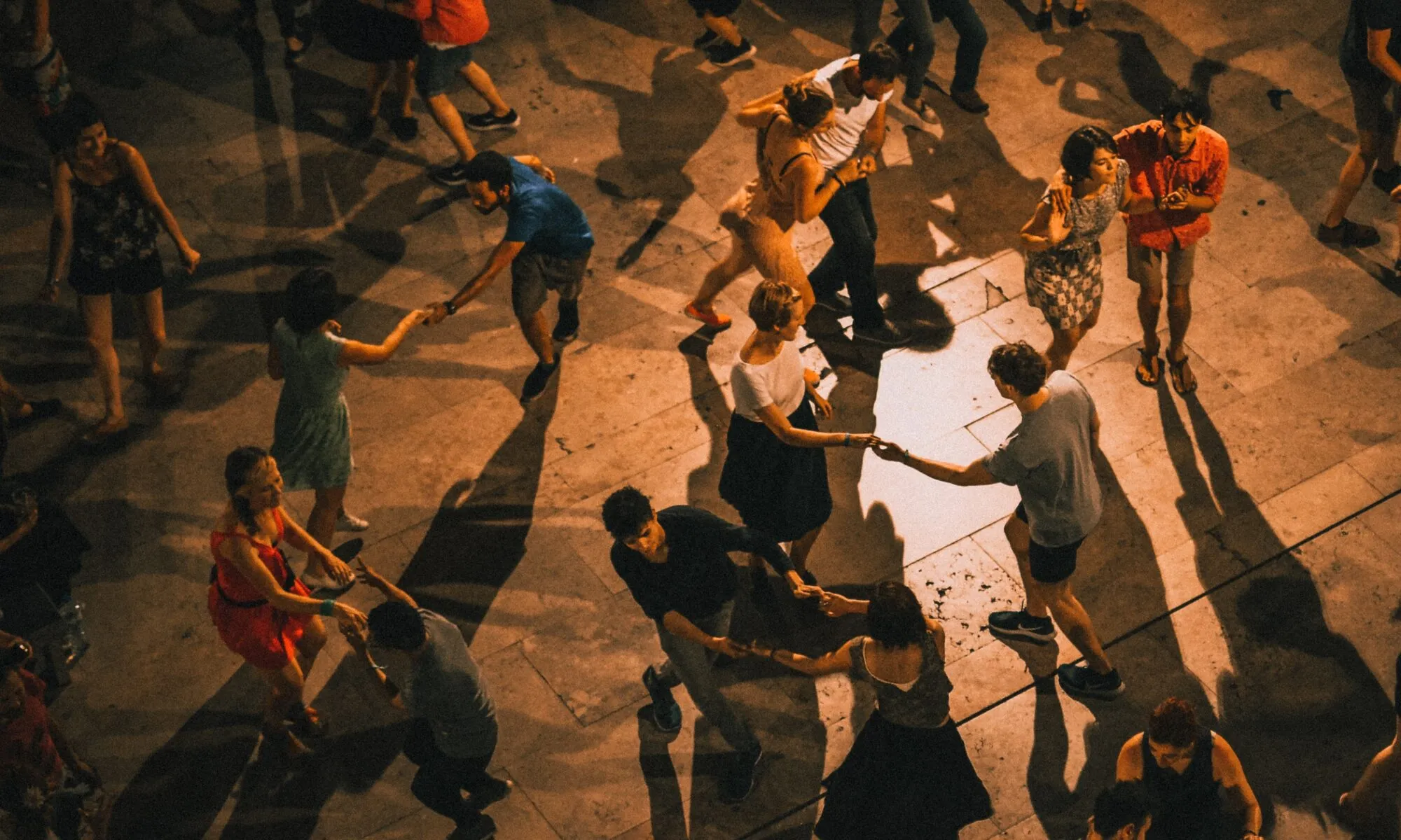 THÉ DANSANT ORCHESTRE YAK DANSER