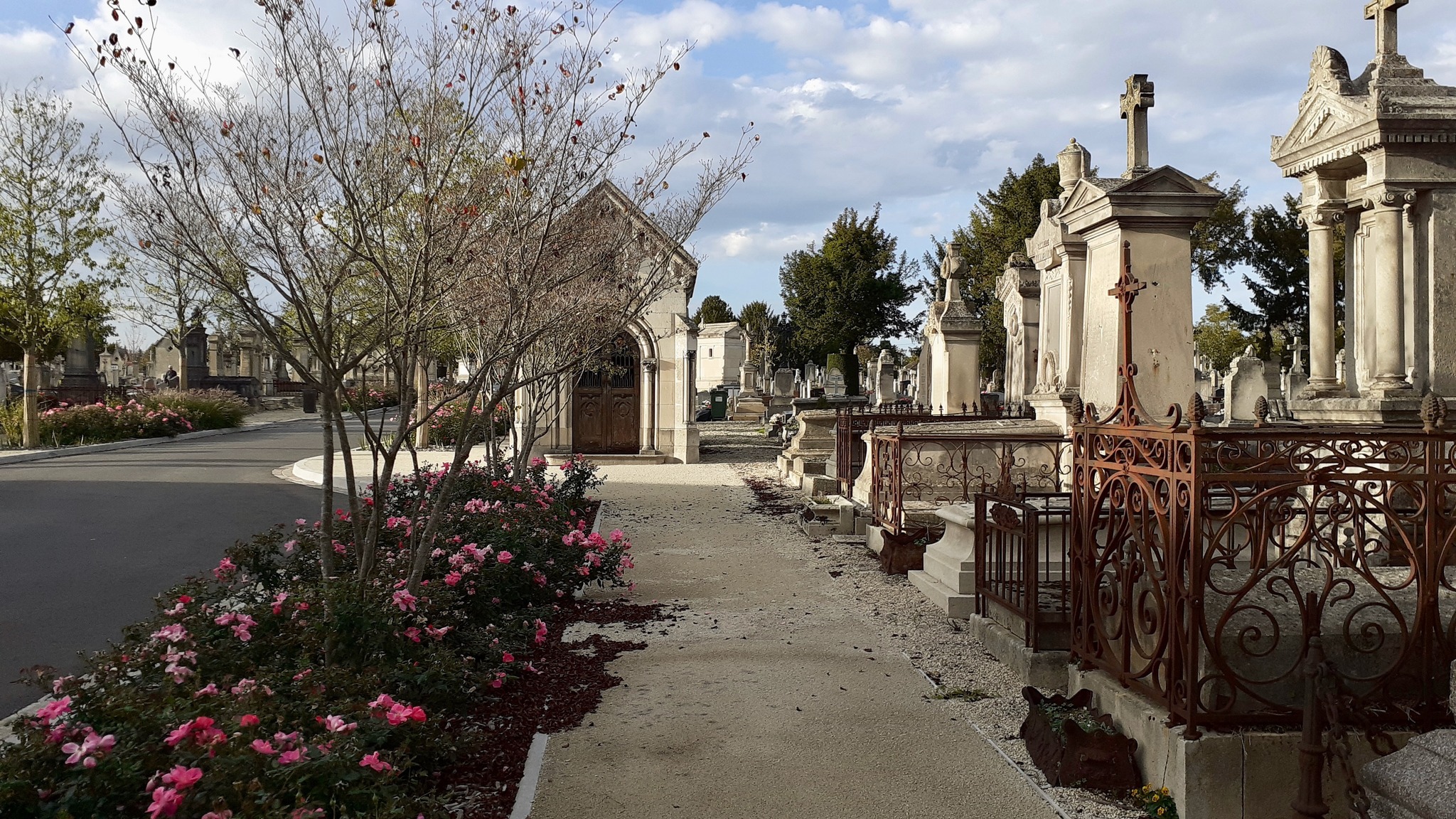 Visite guidée du cimetière de Troyes