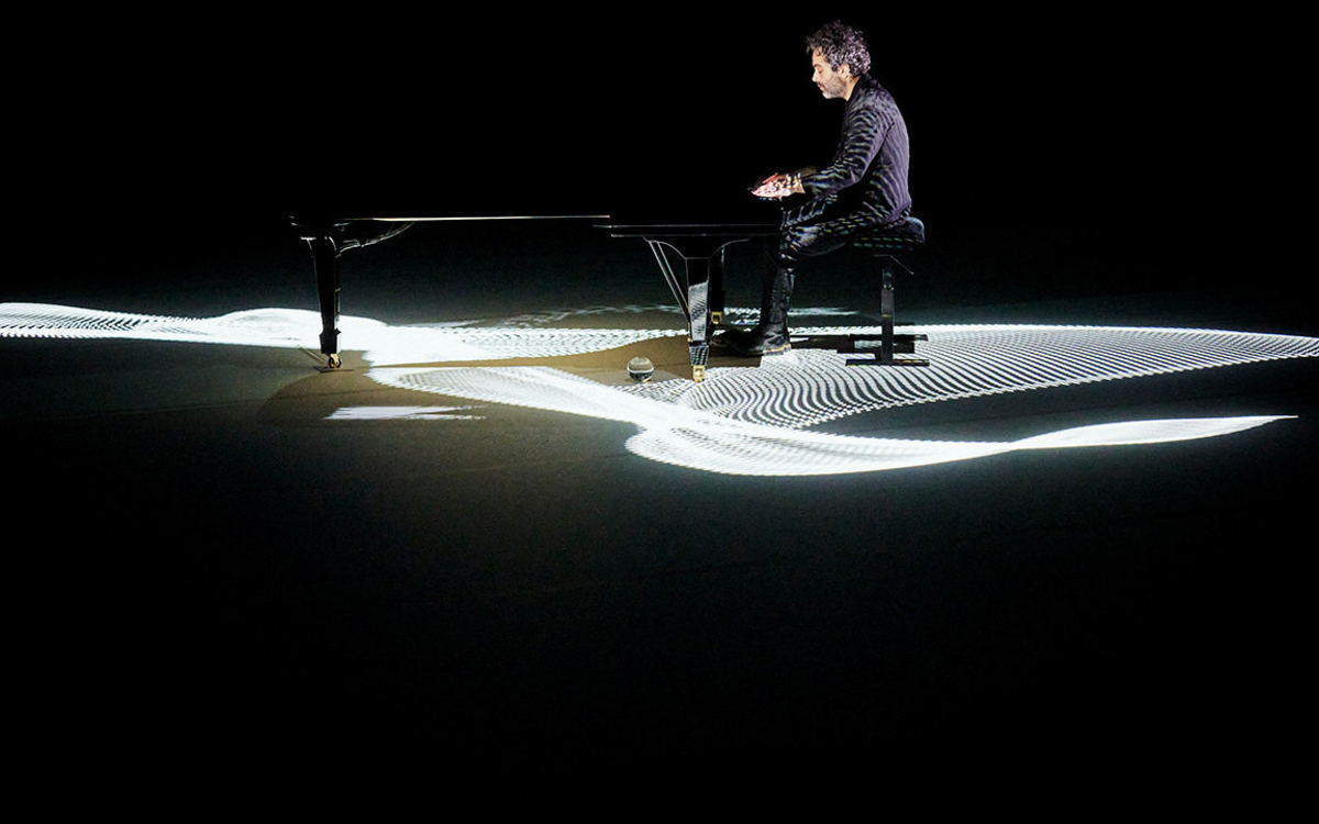 Une interaction directe entre sons et lumières par babx et Adrien Mondot Le CENTQUATRE-PARIS (104) Paris