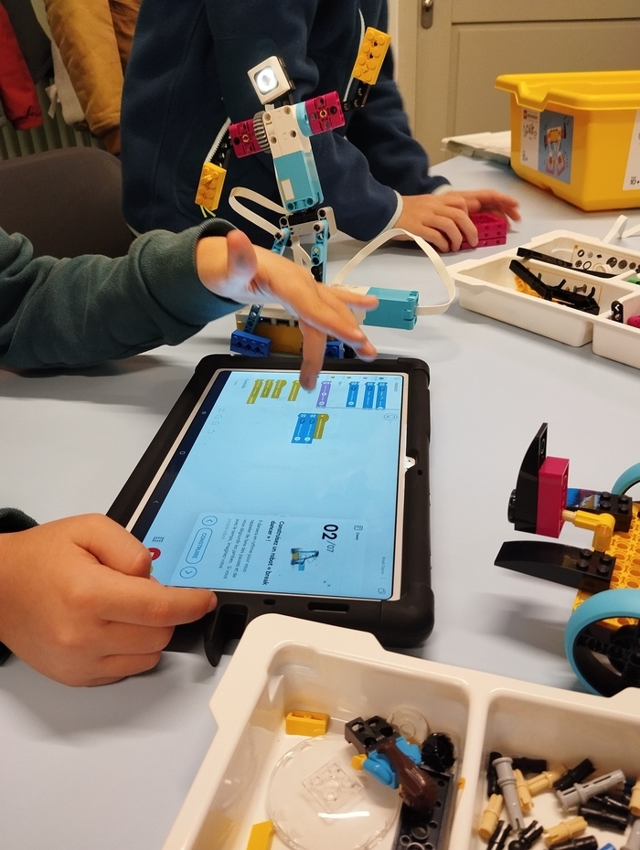 Atelier robotique — initiation à la programmation édulab Pasteur Rennes