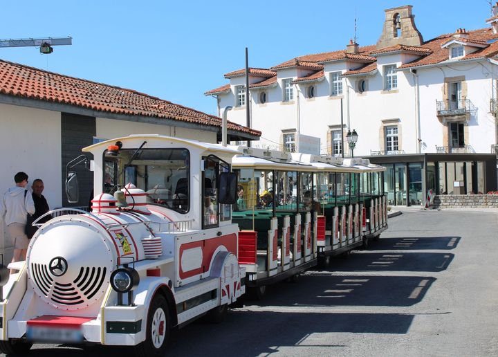 Les balades du Père Noël en petit train