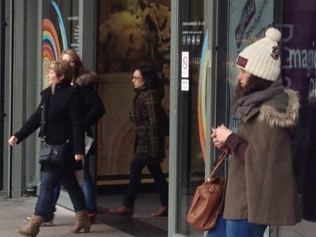 Les déambulations du Petit Piéton rennais, Fashion or not Fashion, Un pied dans la tombe, Il est L’or mon Señor